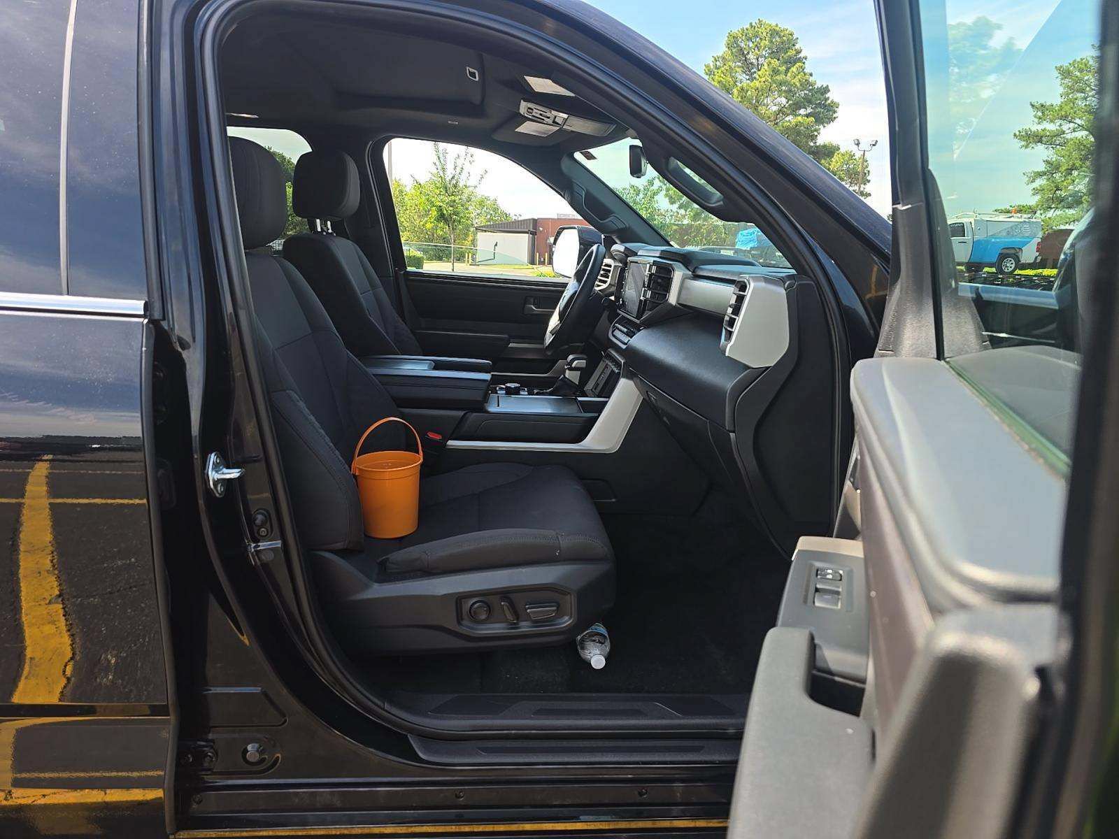 Used 2025 Toyota Sequoia SR5 AWD/4WD image 11