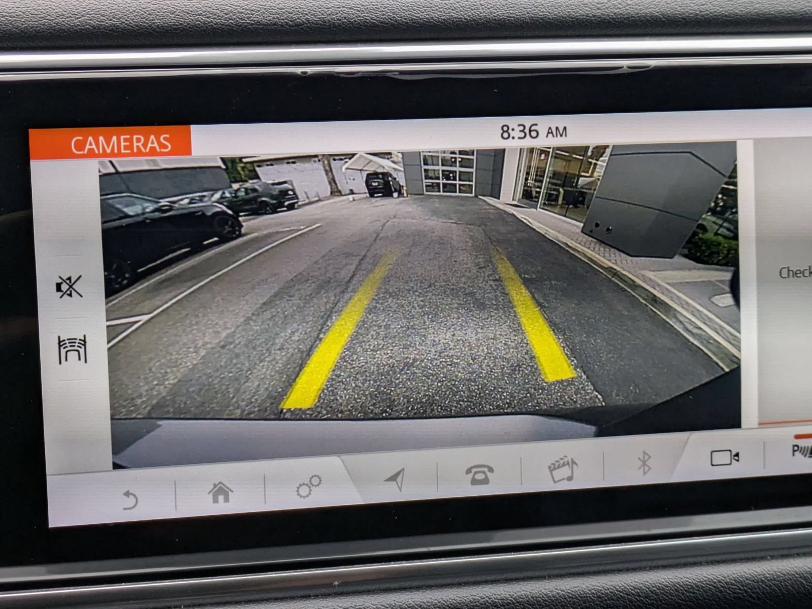 Used 2018 Land Rover Range Rover Sport HSE AWD/4WD image 21