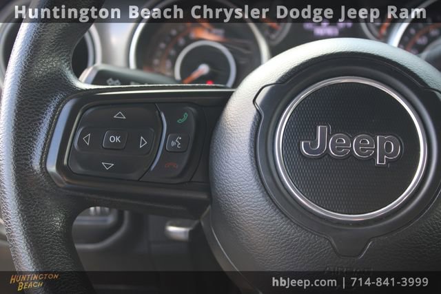 Used 2023 Jeep Wrangler Sport image 17