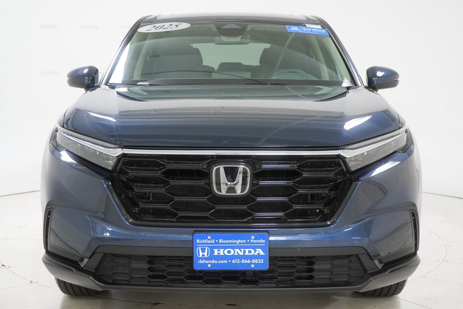 Certified 2025 Honda CR-V EX image 3