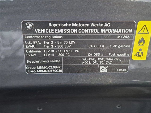 Used 2021 BMW 330i Sedan w/ Premium Package RWD image 15