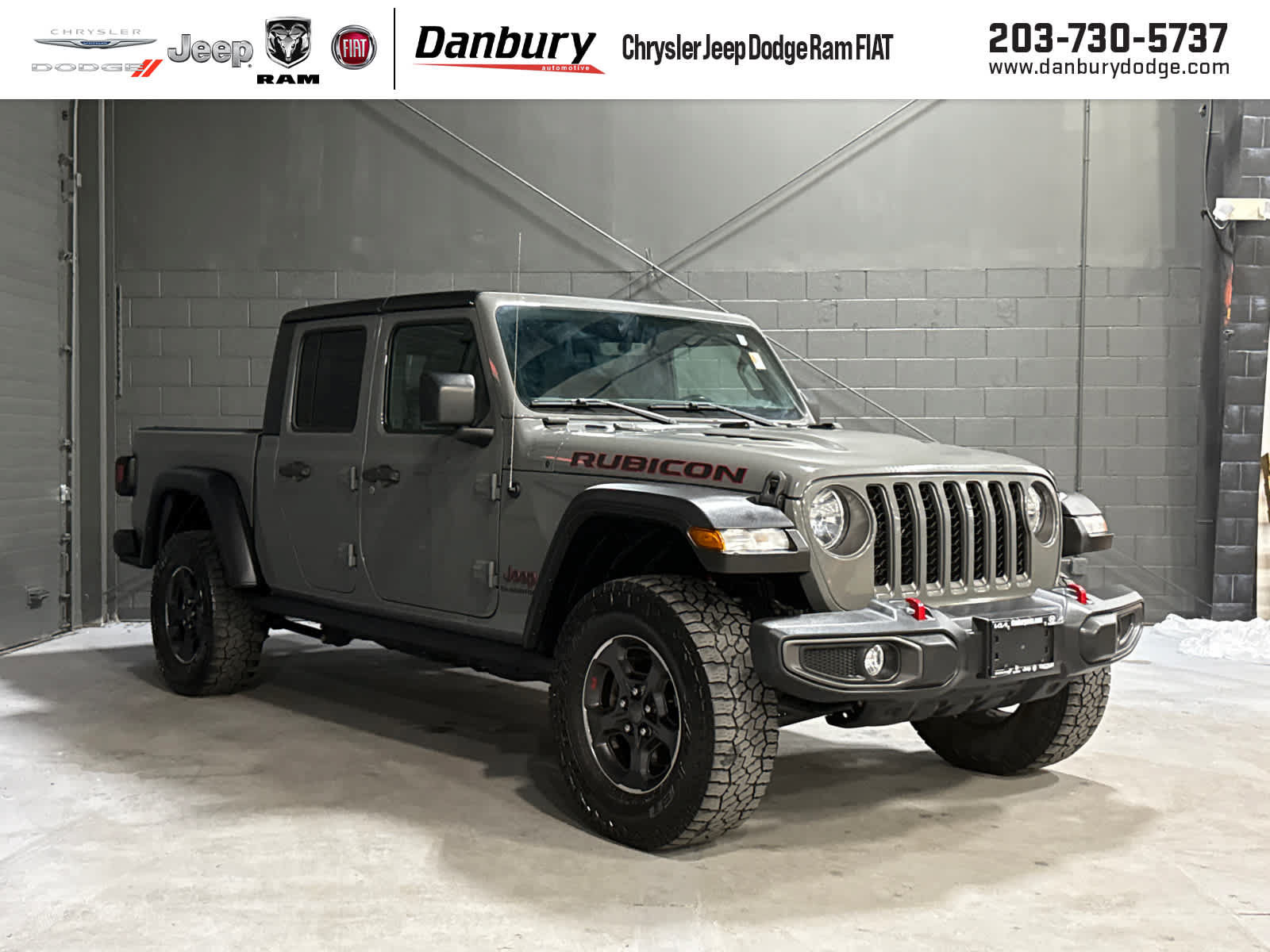 Used 2022 Jeep Gladiator Rubicon w/ Cold Weather Group AWD/4WD image 1