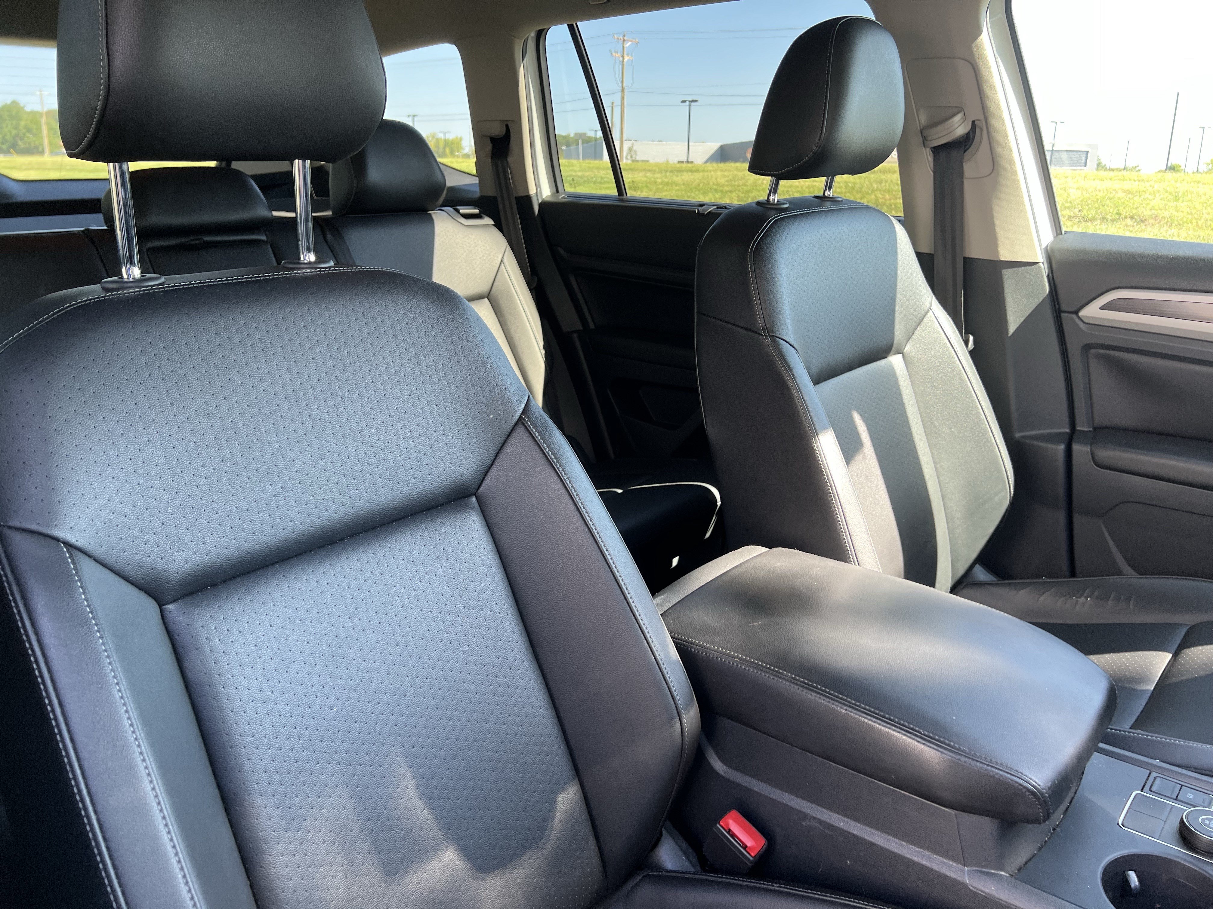 Used 2019 Volkswagen Atlas SE w/ Towing Package AWD/4WD image 35