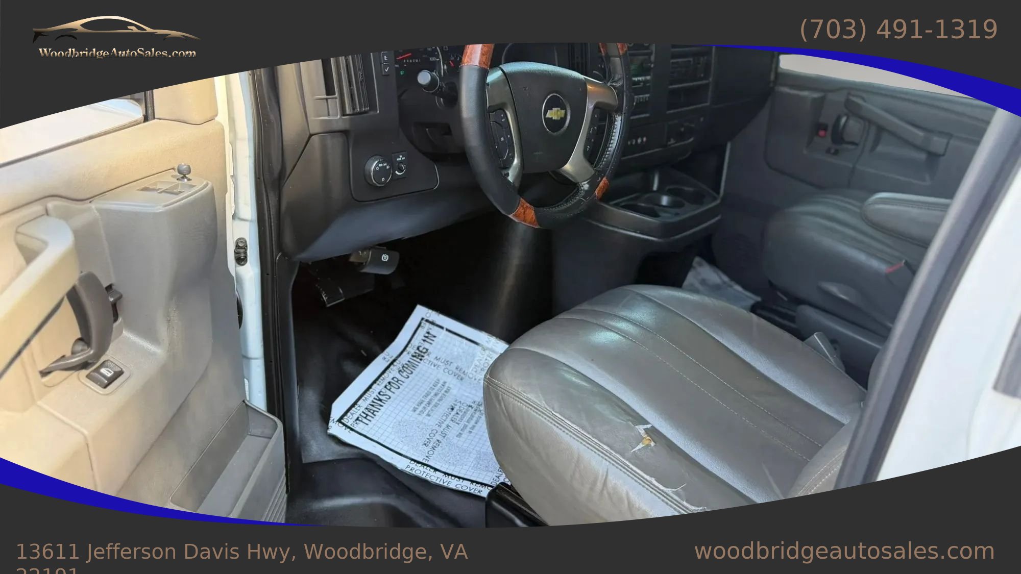 Used 2019 Chevrolet Express 2500 w/ Communications Package RWD image 12