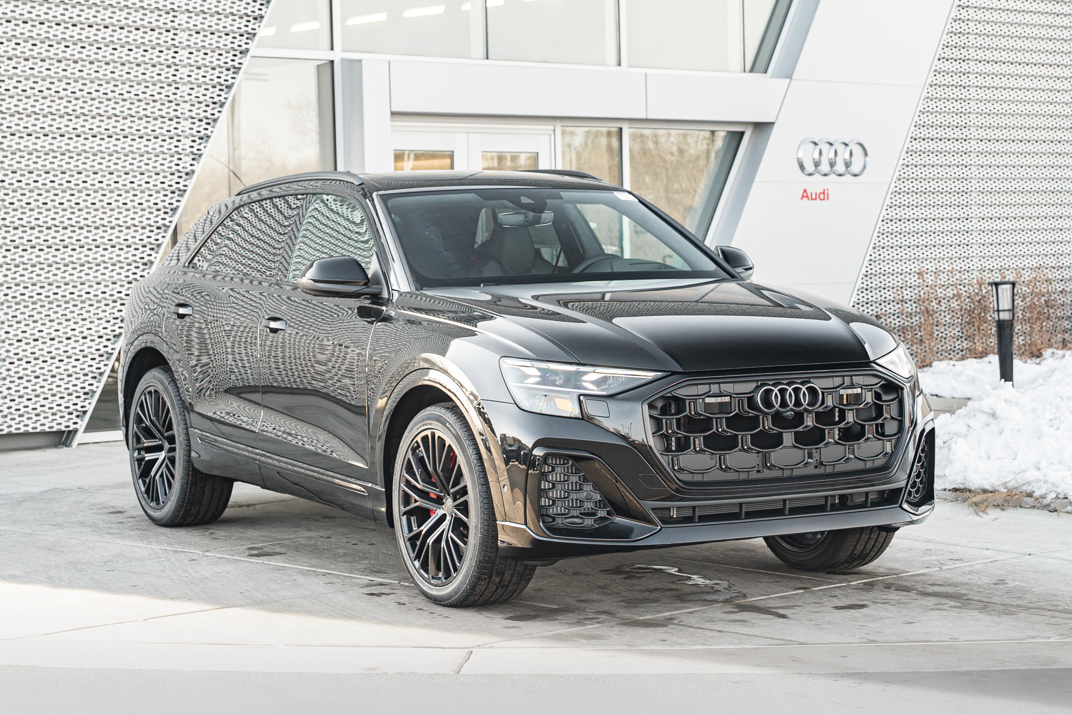New 2026 Audi SQ8 Prestige image 2