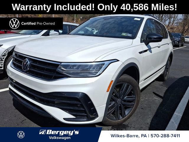 Certified 2022 Volkswagen Tiguan SE R-Line AWD/4WD image 1