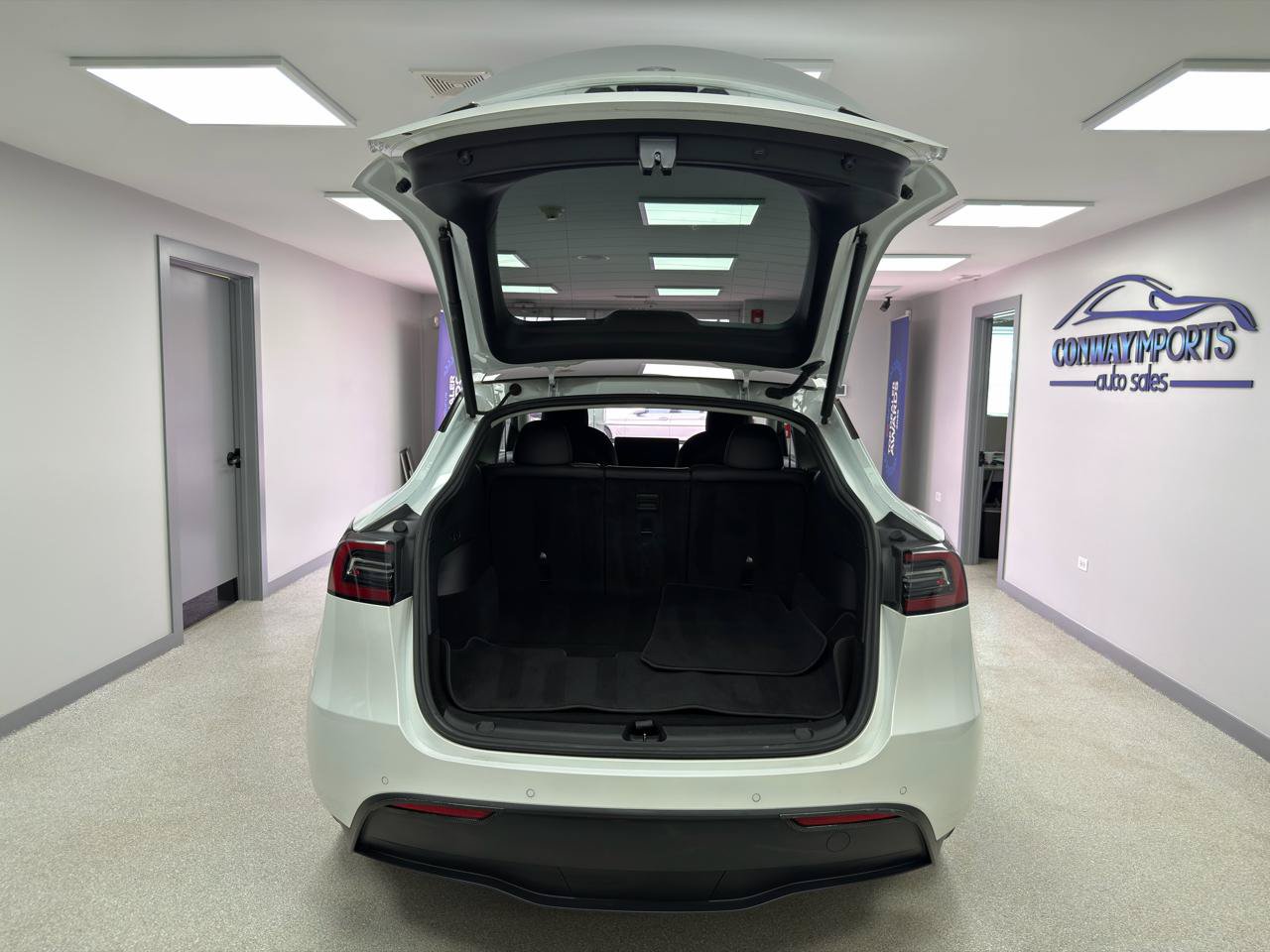 Used 2022 Tesla Model Y Performance AWD/4WD image 34