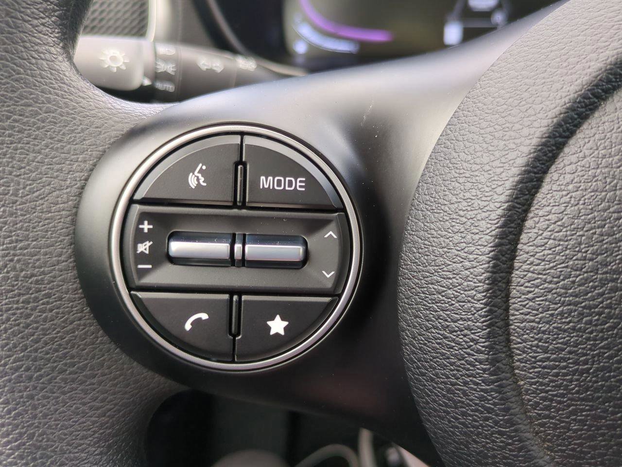 New 2025 Kia Soul LX image 23