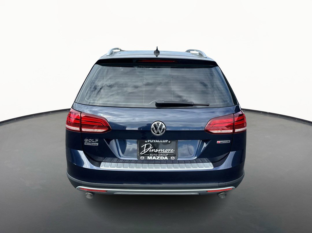 Used 2019 Volkswagen Golf Alltrack SE image 4