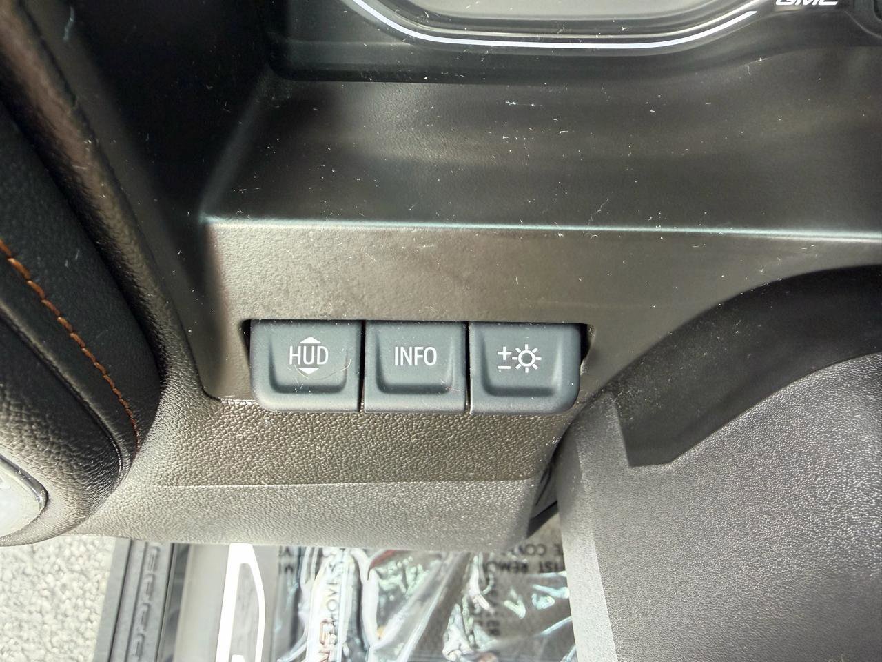 Used 2021 GMC Sierra 1500 AT4 w/ AT4 Value Package image 30