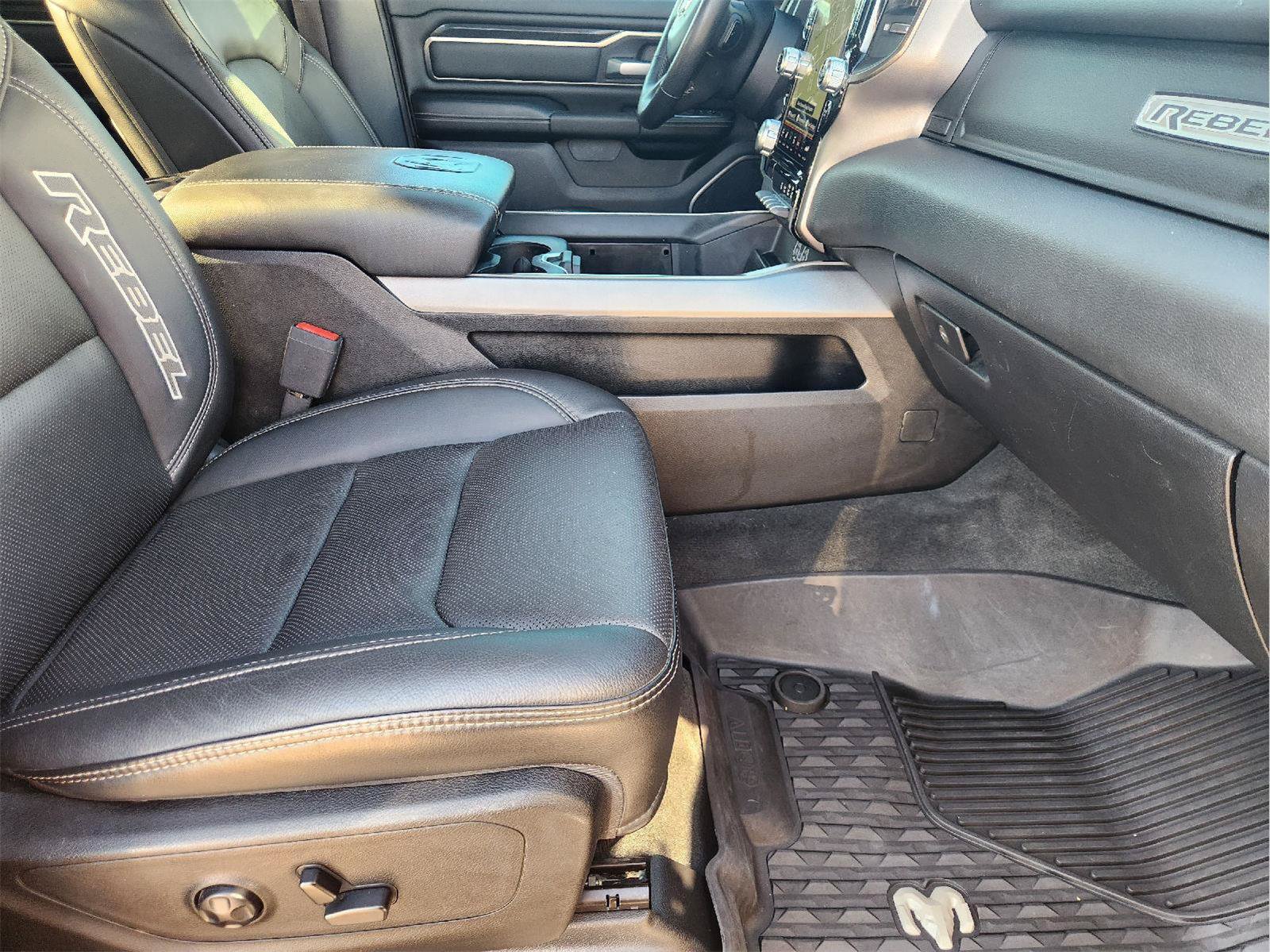 Used 2020 RAM 1500 Rebel w/ Rebel Level 2 Equipment Group AWD/4WD image 14