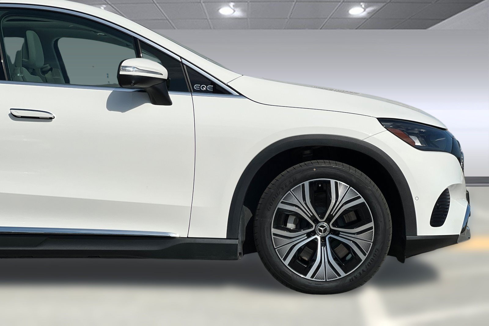 Certified 2023 Mercedes-Benz EQE 350+ 4MATIC SUV image 37