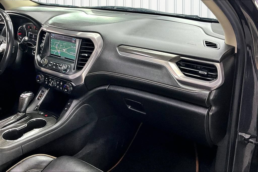 Used 2019 GMC Acadia SLT AWD/4WD image 29