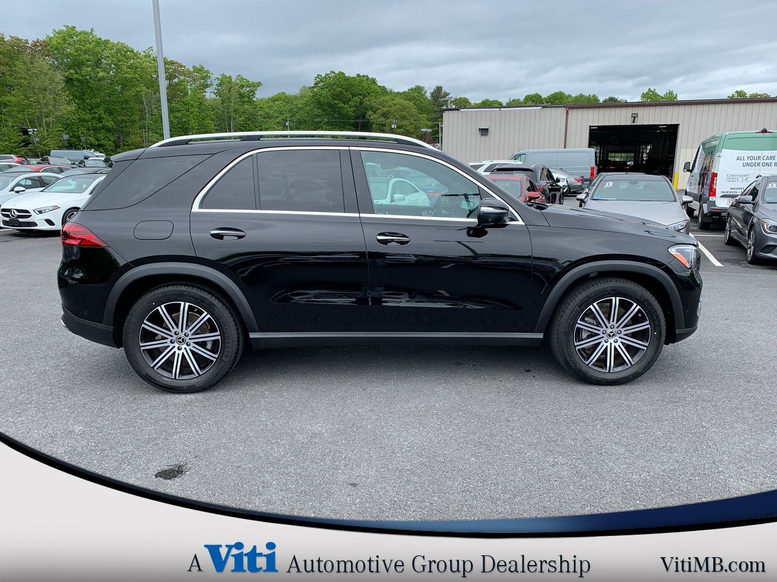 Used 2025 Mercedes-Benz GLE 350 4MATIC image 9