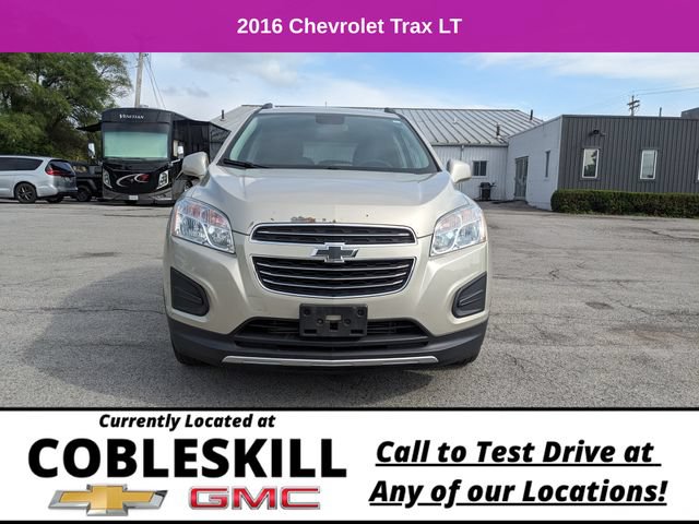 Used 2016 Chevrolet Trax LT w/ LT Convenience Package AWD/4WD image 5