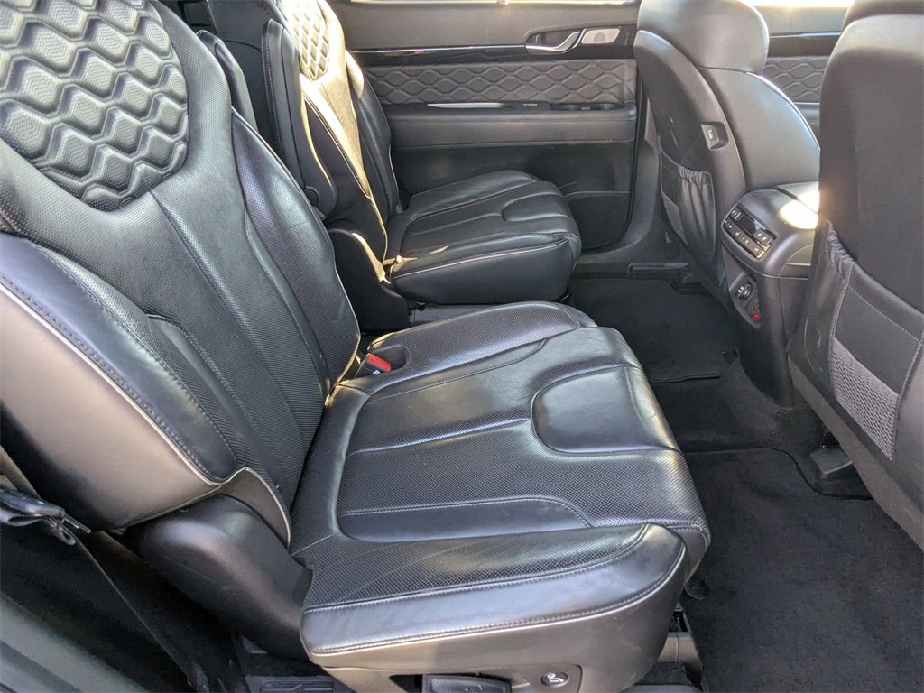 Used 2020 Hyundai Palisade Limited image 19
