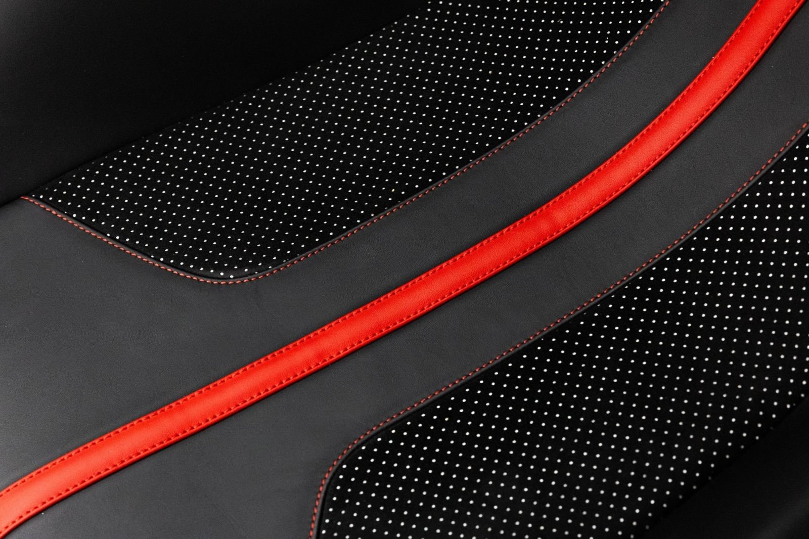 Used 2021 Ferrari F8 Tributo RWD image 41