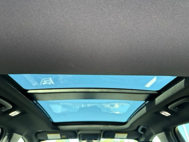 Used 2024 Ford Escape ST-Line w/ Tech Pack #1 AWD/4WD image 13