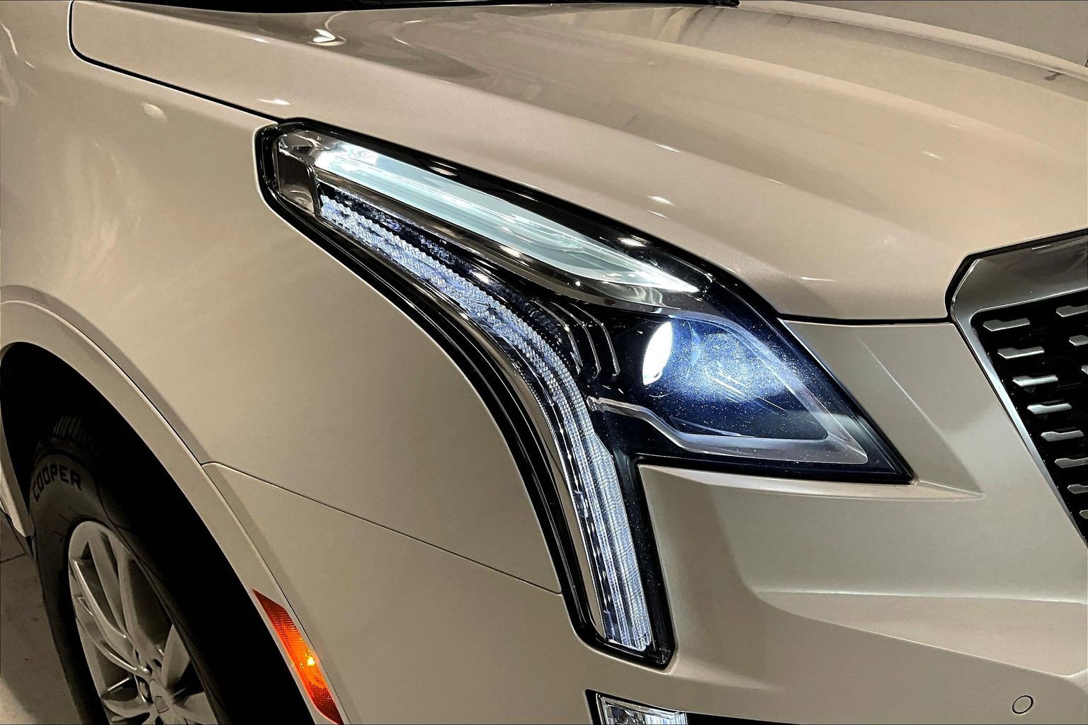 Used 2022 Cadillac XT5 Premium Luxury FWD image 31