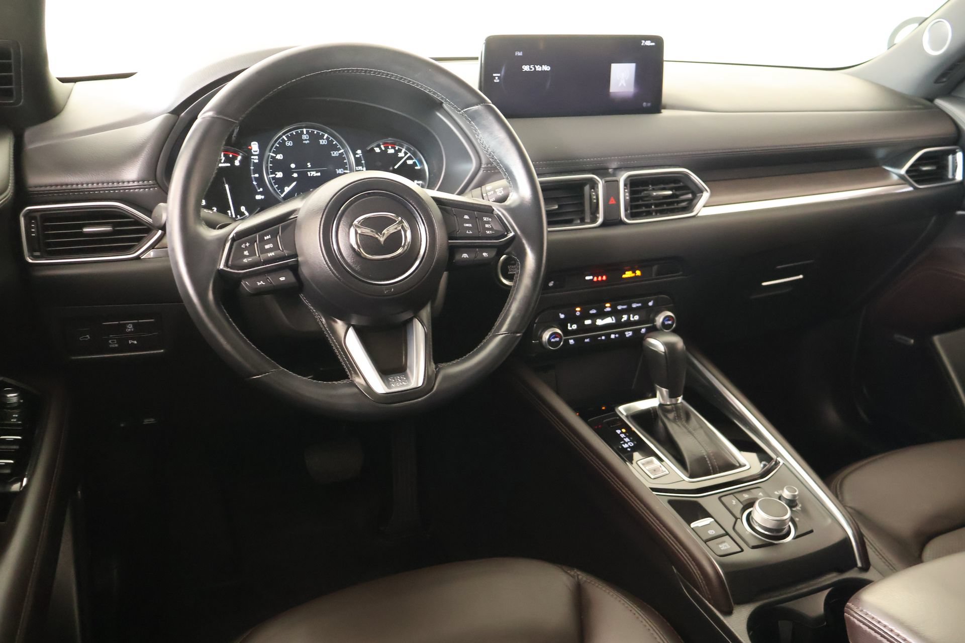 Used 2023 MAZDA CX-5 Signature AWD/4WD image 2