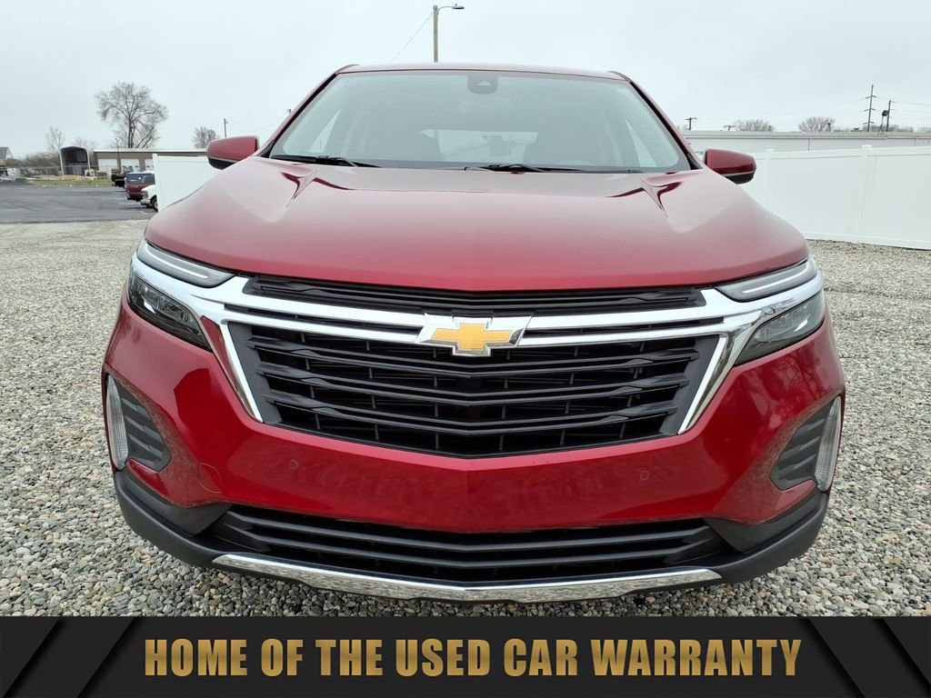 Used 2023 Chevrolet Equinox LT image 2