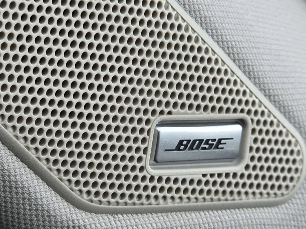 Used 2023 Nissan Rogue Platinum image 16