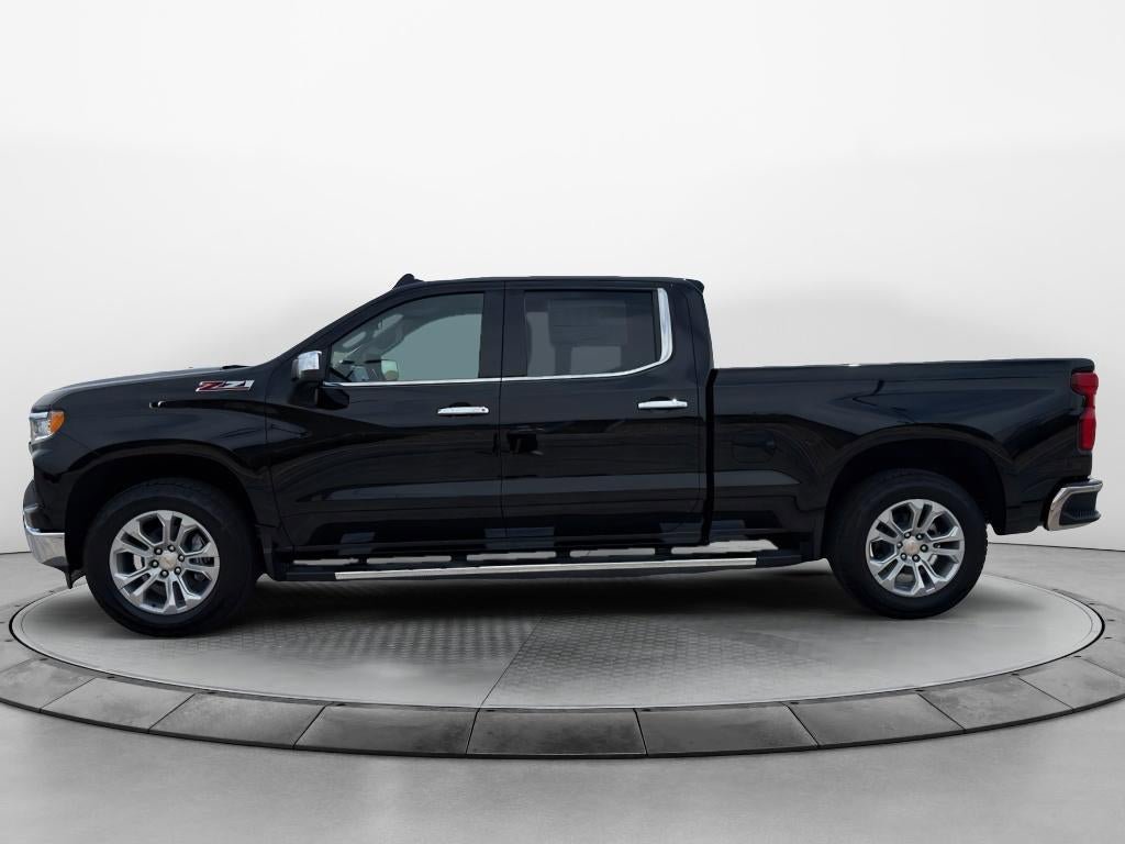 New 2026 Chevrolet Silverado 1500 LTZ w/ Z71 Off-Road Package AWD/4WD image 8