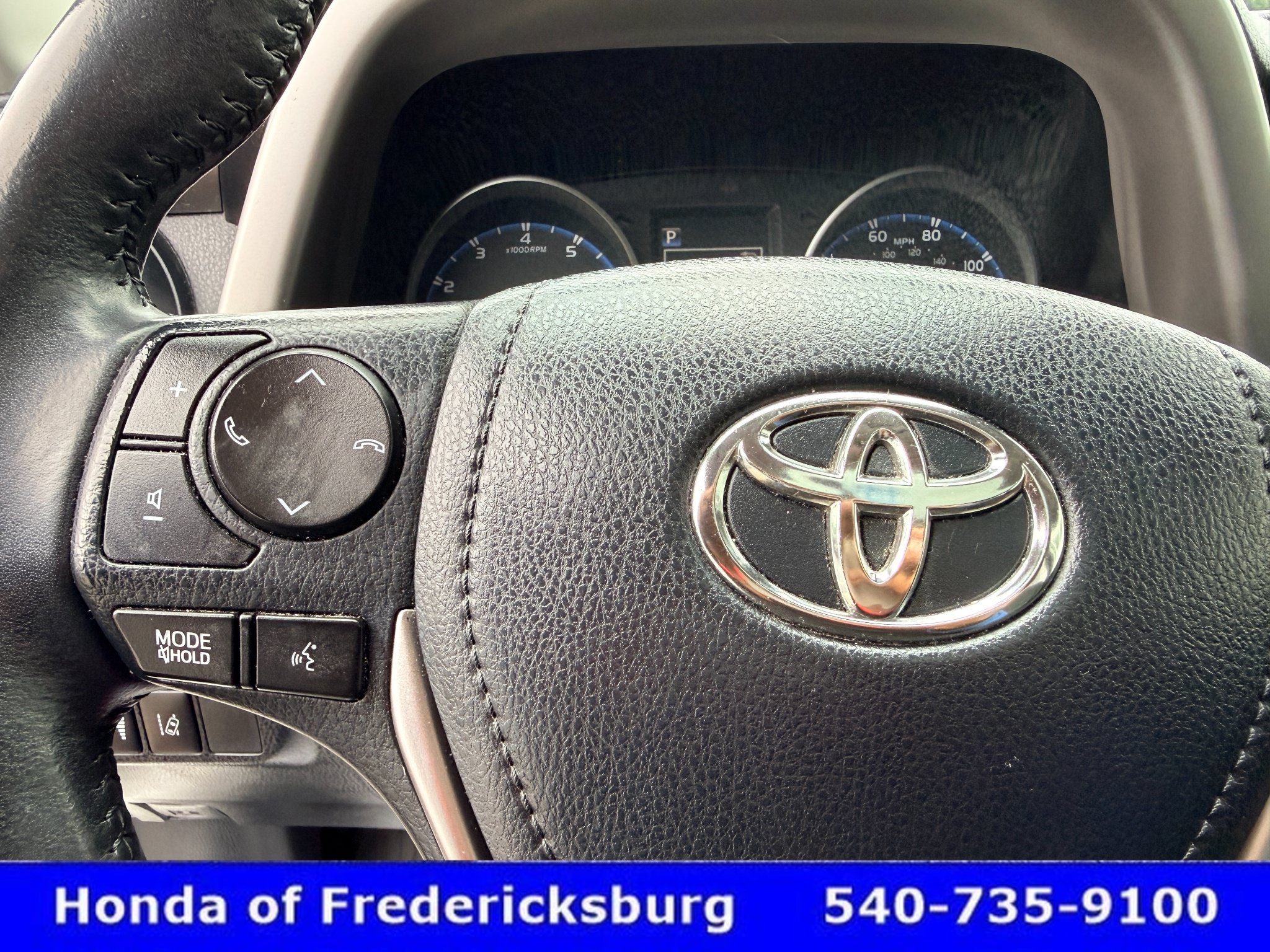 Used 2018 Toyota RAV4 XLE w/ Plus Extra Value Package AWD/4WD image 33