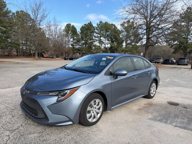 Used 2021 Toyota Corolla LE image 2