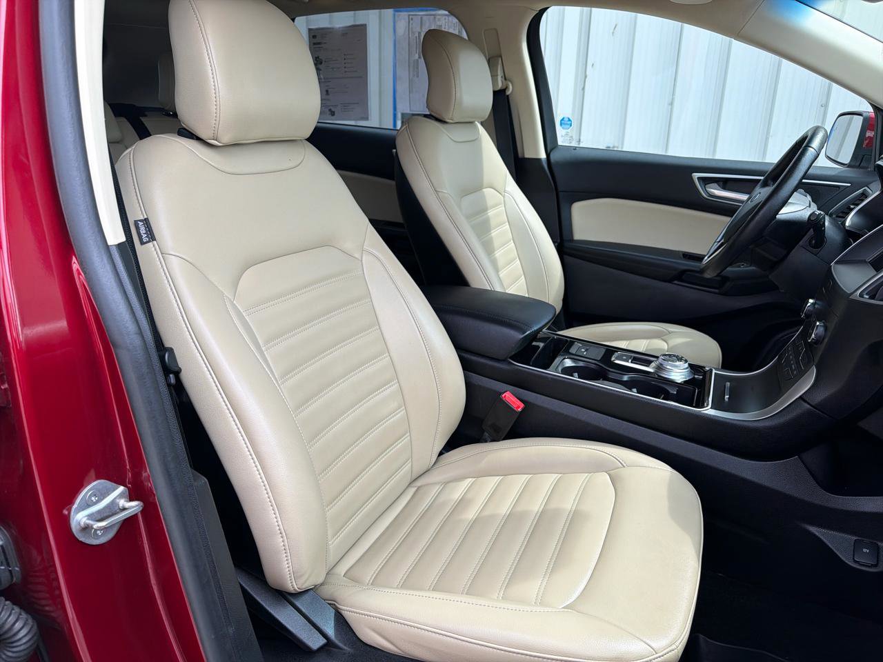 Used 2019 Ford Edge SEL w/ Equipment Group 201A image 20