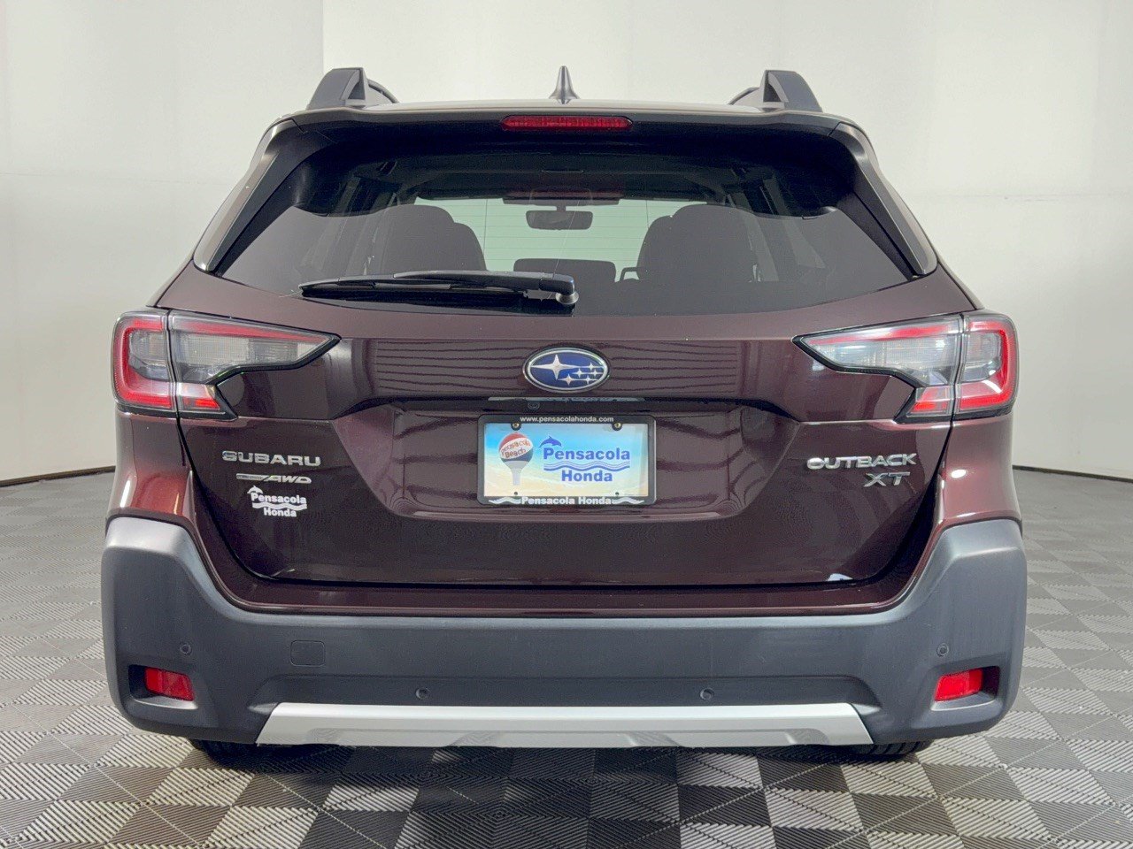 Used 2023 Subaru Outback Limited XT AWD/4WD image 11