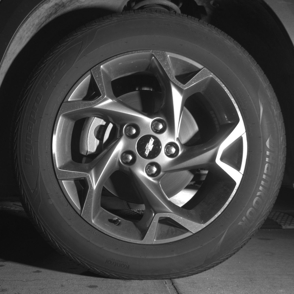 Used 2025 Chevrolet Trax LT FWD image 12