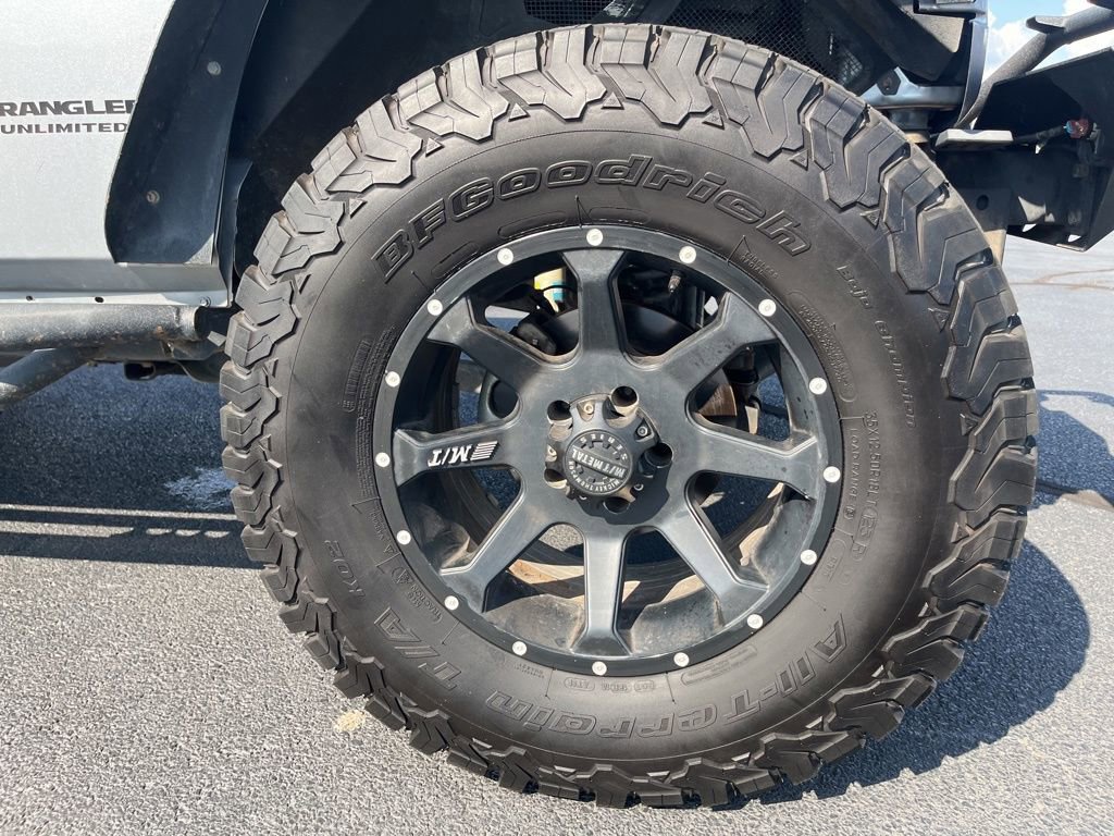 Used 2014 Jeep Wrangler Unlimited Sahara w/ Max Tow Package image 41