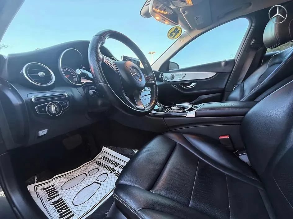Used 2015 Mercedes-Benz C 300 Sedan image 10