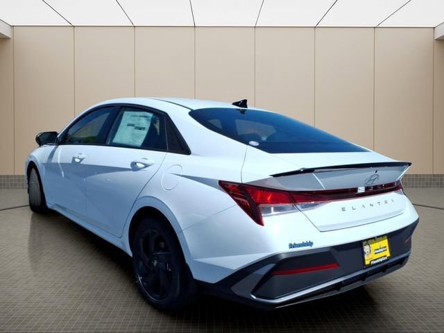 New 2026 Hyundai Elantra Sport FWD image 7