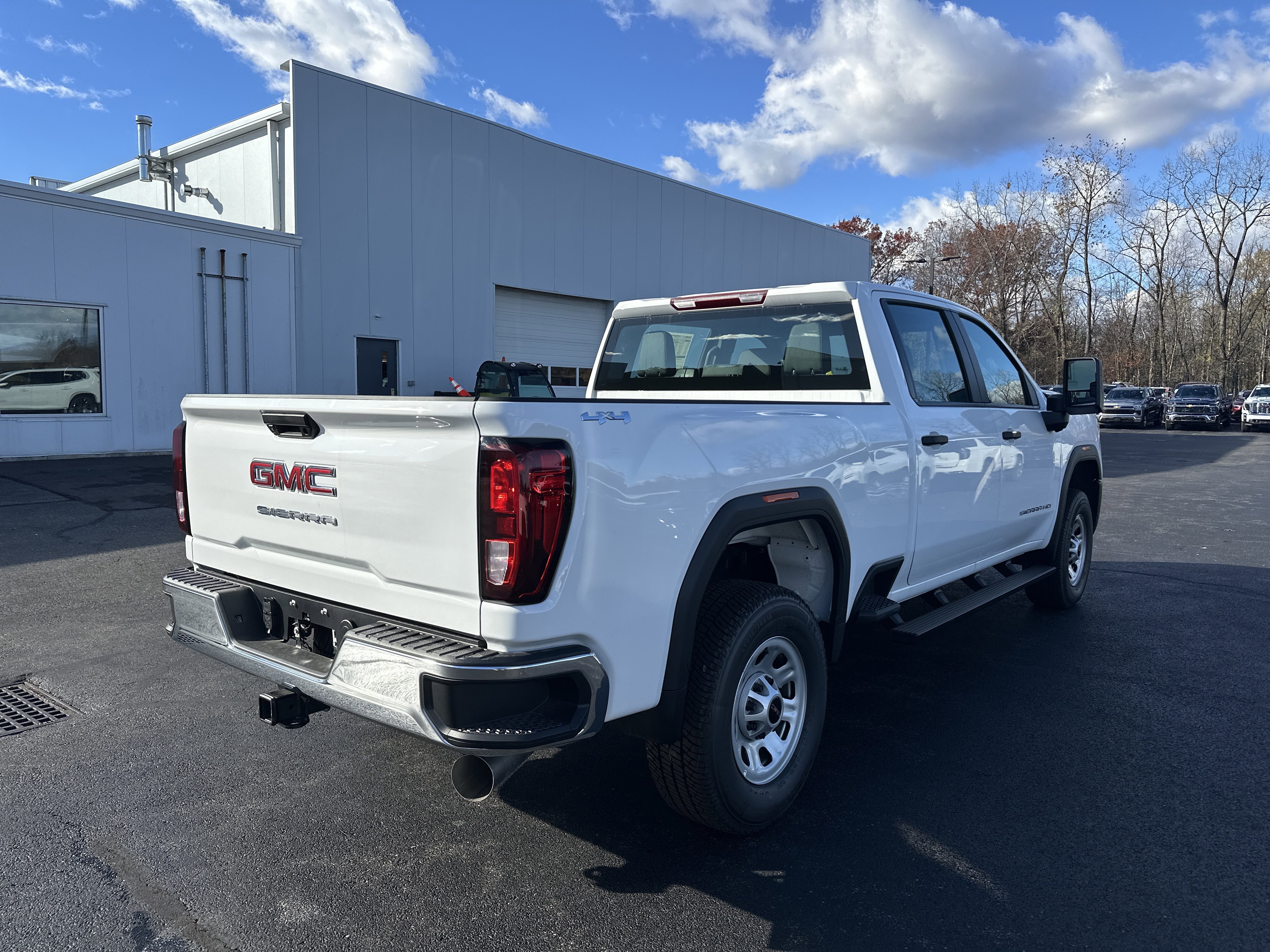 New 2025 GMC Sierra 2500 Pro w/ Snow Plow Prep/Camper Package image 6