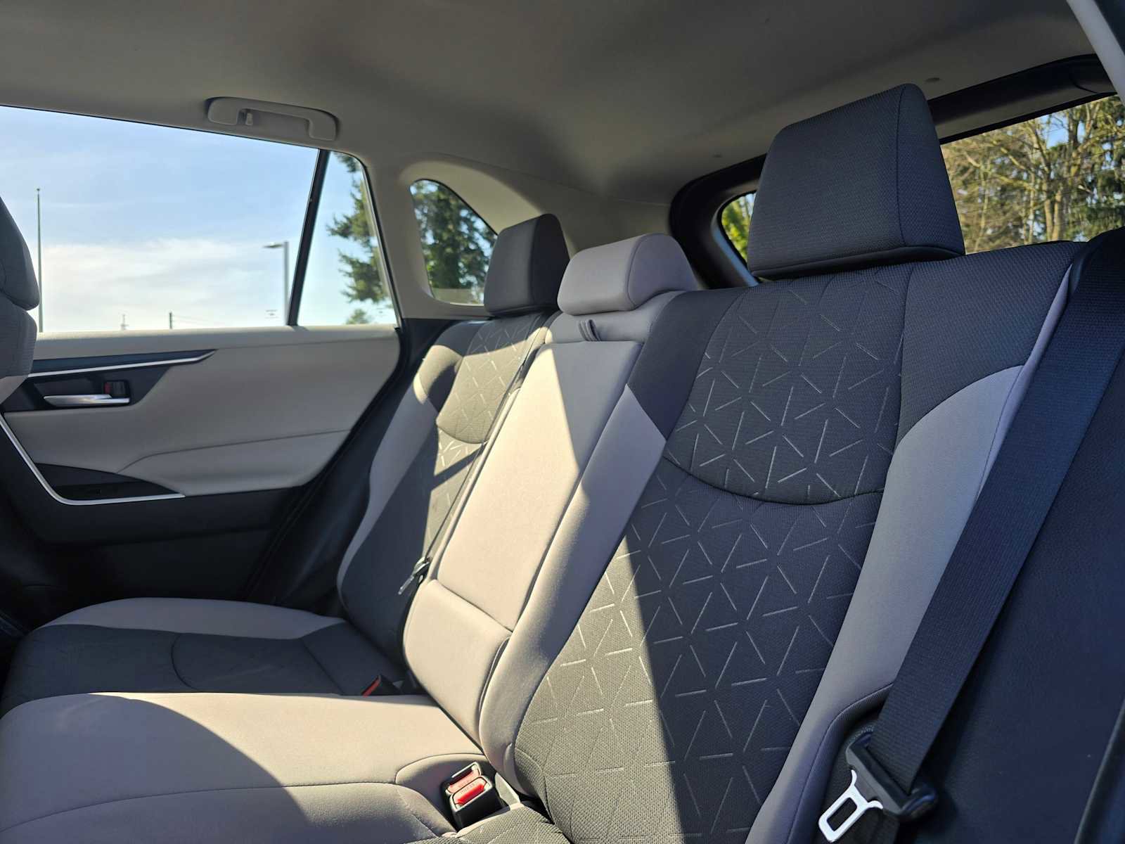 Certified 2025 Toyota RAV4 XLE w/ Convenience Package image 17