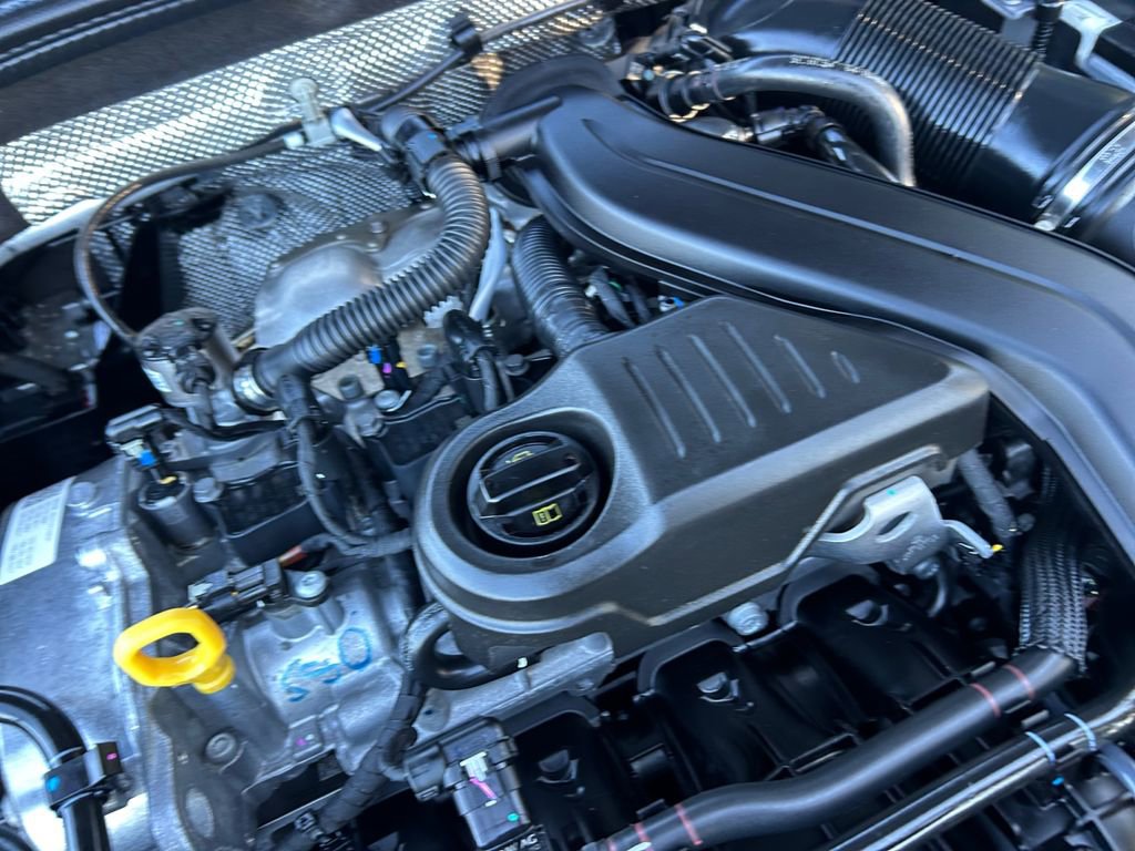 Used 2025 Volkswagen Jetta S image 30