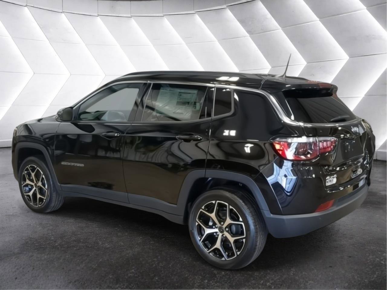 New 2026 Jeep Compass Limited AWD/4WD video 3
