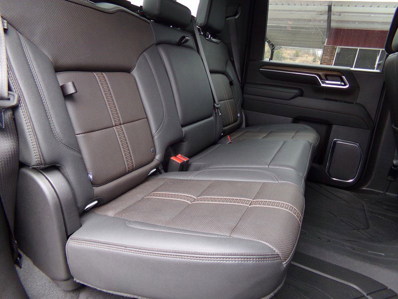 Used 2024 Chevrolet Silverado 2500 High Country w/ High Country Premium Package image 45