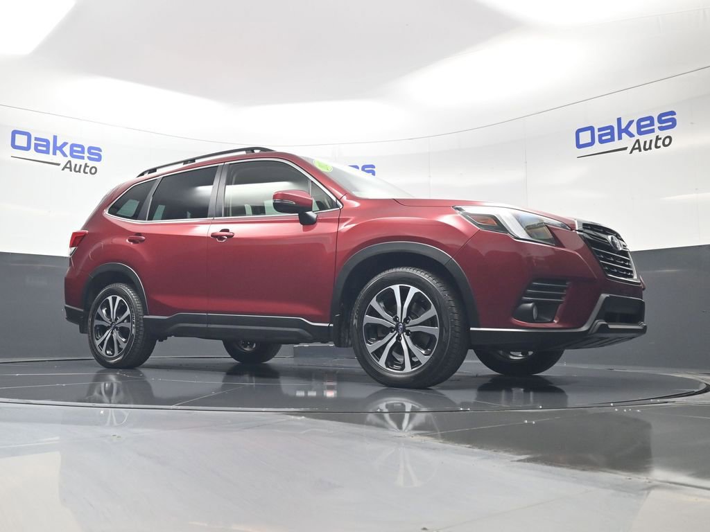 Used 2023 Subaru Forester Limited image 41