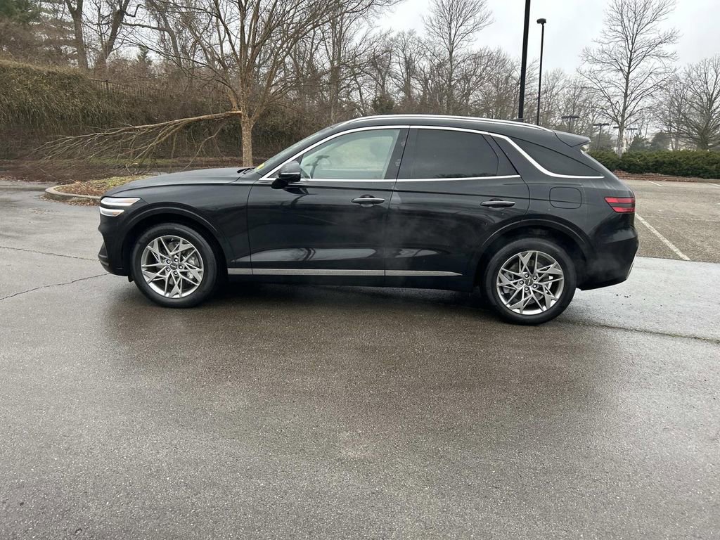 Used 2024 Genesis GV70 2.5T w/ Select Package AWD/4WD image 4