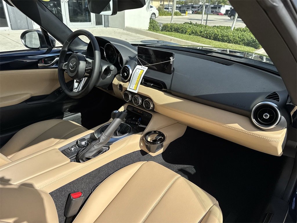 New 2025 MAZDA MX-5 Miata Grand Touring image 15