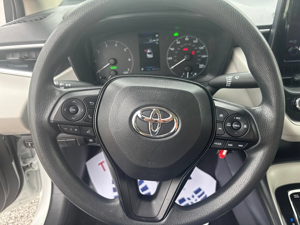 Used 2023 Toyota Corolla LE FWD image 16