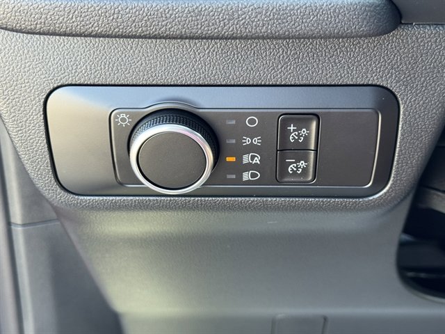 New 2025 Ford Escape Active w/ Tech Pack #1 AWD/4WD image 9