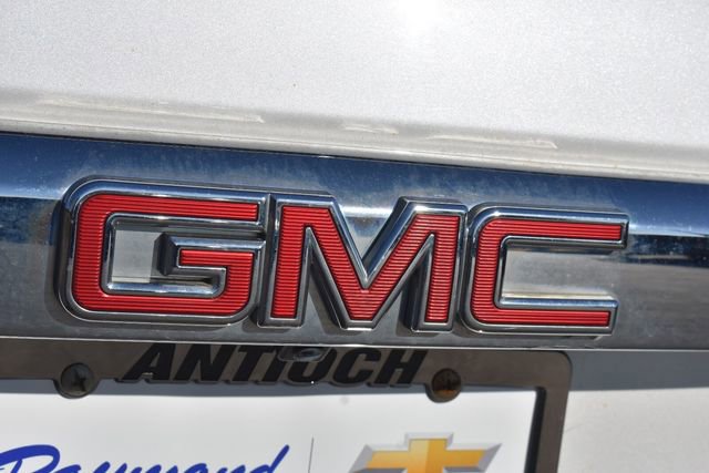 Used 2017 GMC Yukon Denali w/ Open Road Package AWD/4WD image 13