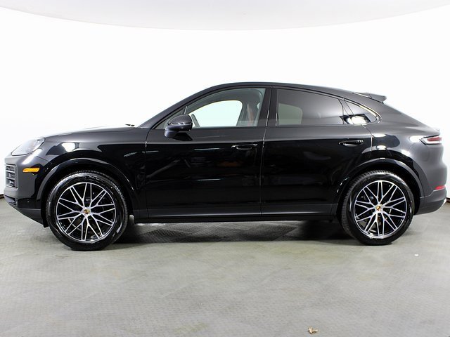 New 2025 Porsche Cayenne Coupe image 2