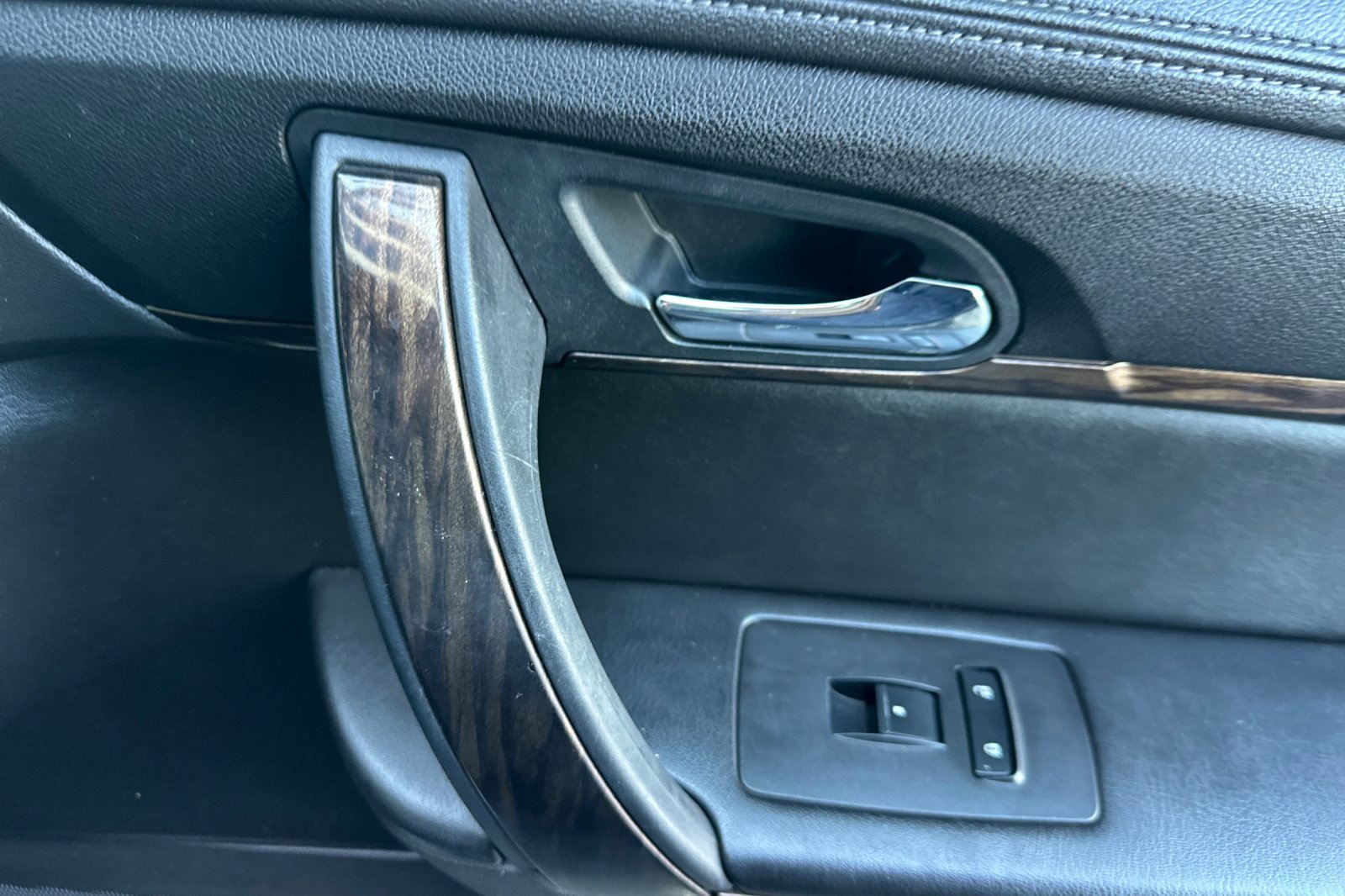 Used 2014 GMC Acadia Denali image 23