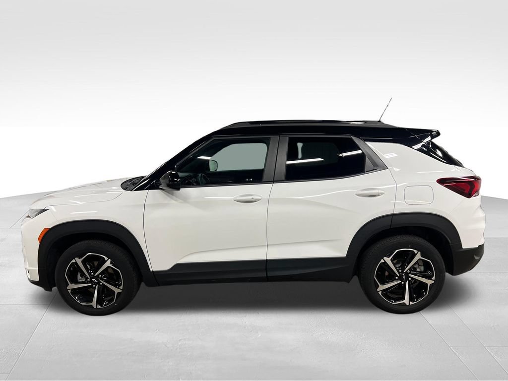 Certified 2023 Chevrolet TrailBlazer RS w/ Sun and Liftgate Package AWD/4WD image 6