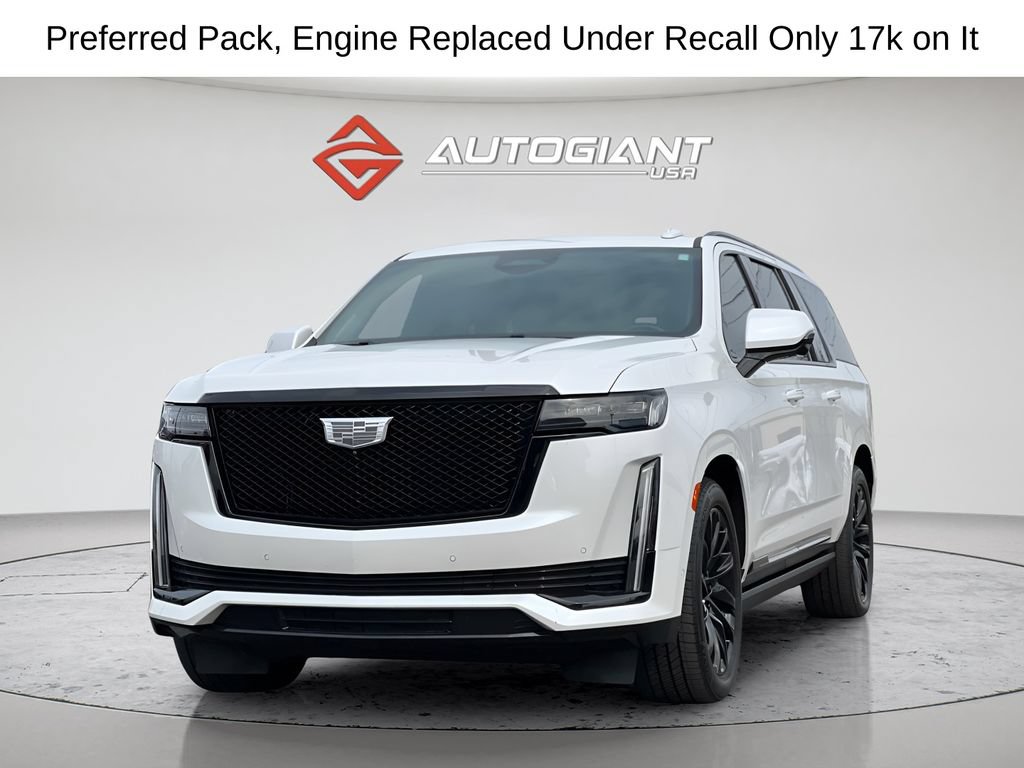 Used 2022 Cadillac Escalade ESV Sport Platinum w/ LPO, ONYX Package AWD/4WD image 13
